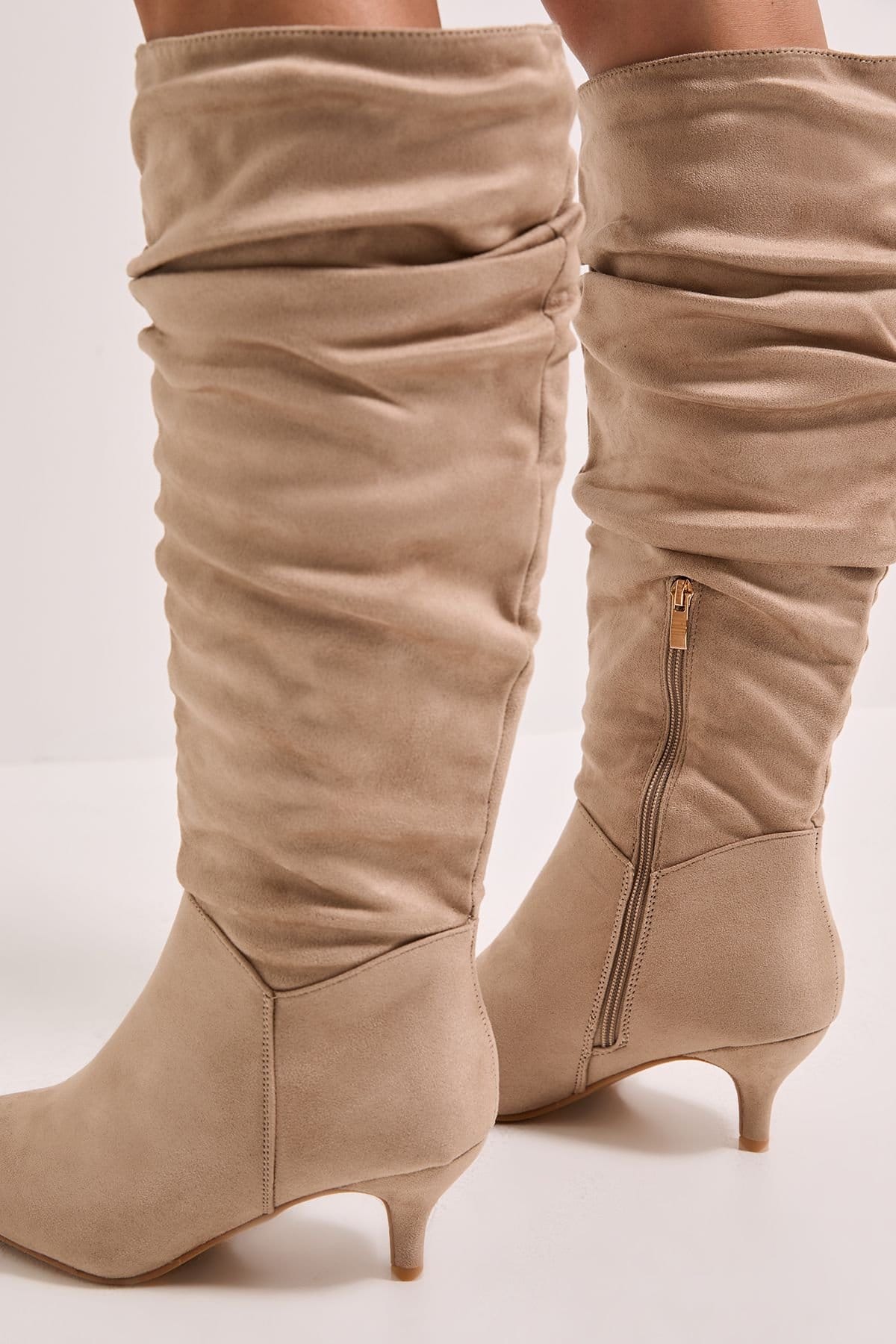 Dorothy Perkins Dorothy Perkins Women's Wide Fit Khloe Faux Suede Kitten Heel Knee High Ruched Boots in Beige - 4