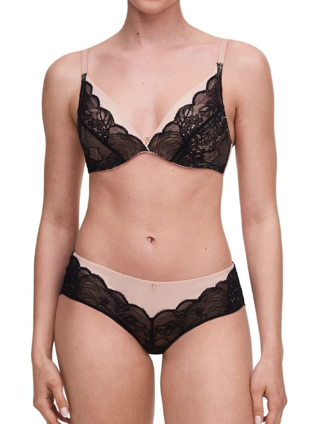 Chantelle Chantelle Women's Midnight Flowers Plunge T-Shirt Bra in Black - 2