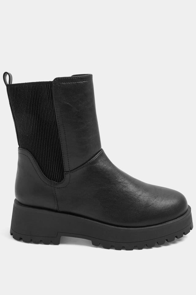 Yours Yours Women's Faux Leather Chunky Chelsea Boots In Wide E in Black - 3