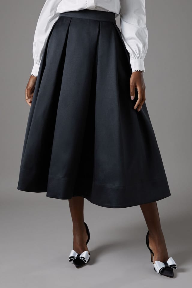 Coast Coast Women's Twill Full Volume Skirt in Black - 2