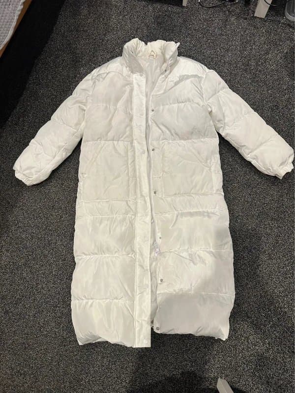PrettyLittleThing White maxi puffer coat