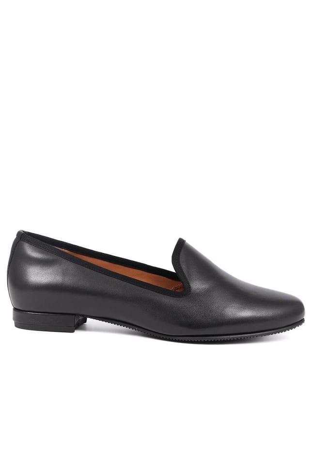 Jones Bootmaker Jones Bootmaker Women's Solene Leather Pumps in Black - 2