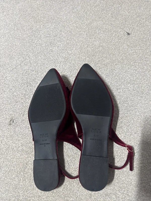 New Look Women’s Burgundy Shoes BNWOT