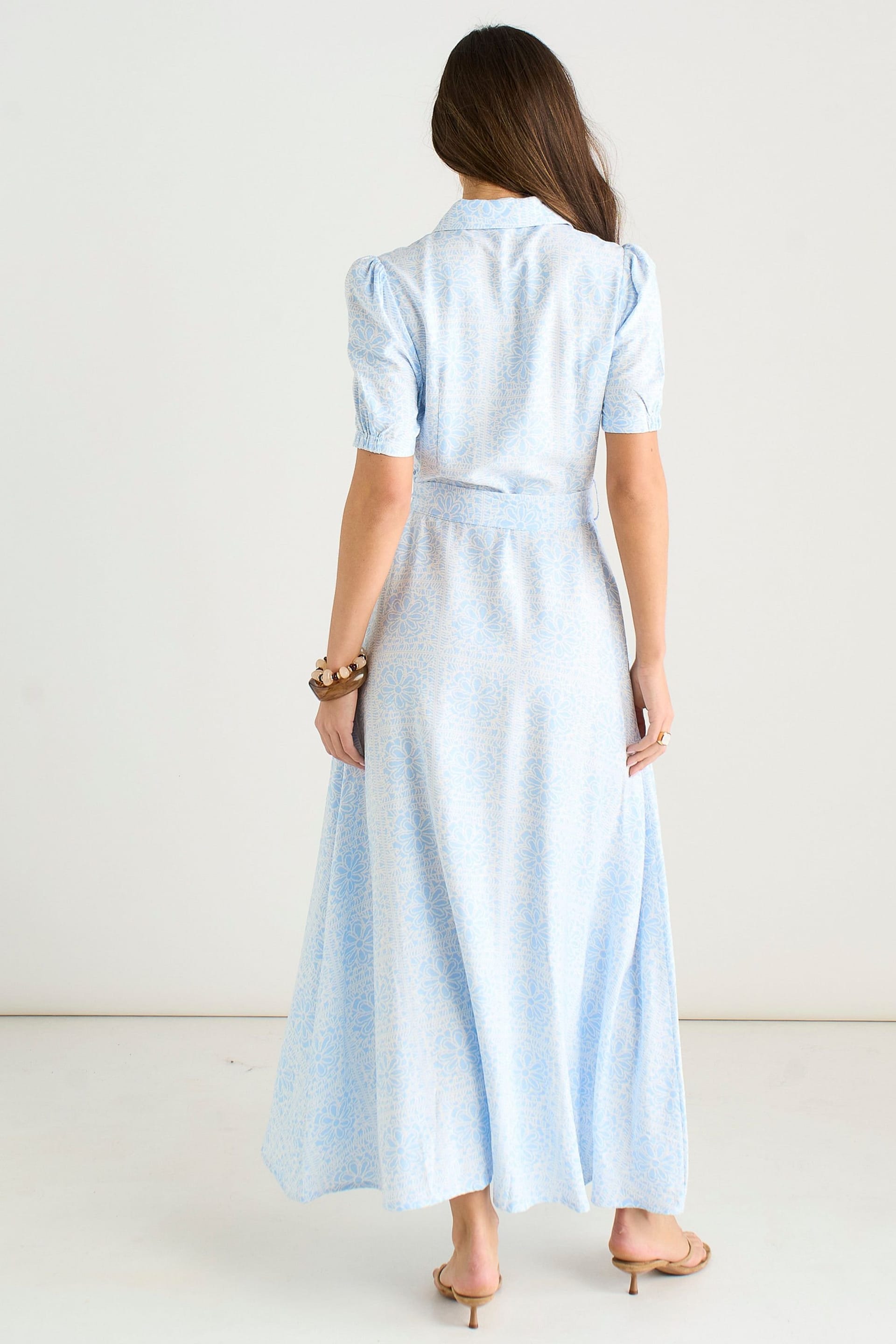 Gini London Gini London Women's Cotton Mix Blue Tile Print Button Through Maxi Shirt Dress - 4