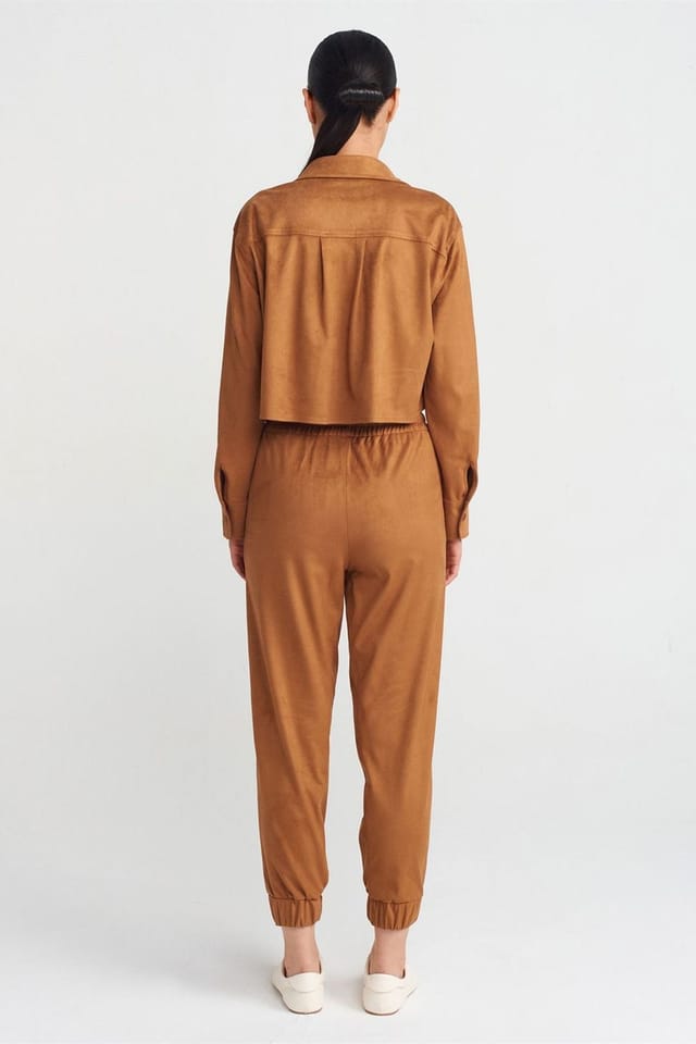 Dilvin Dilvin Women's Faux Suede Jogger Pants in Camel - 2