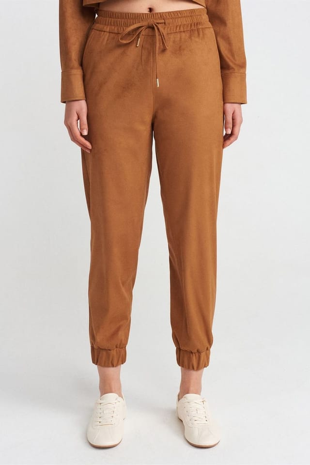 Dilvin Dilvin Women's Faux Suede Jogger Pants in Camel - 3