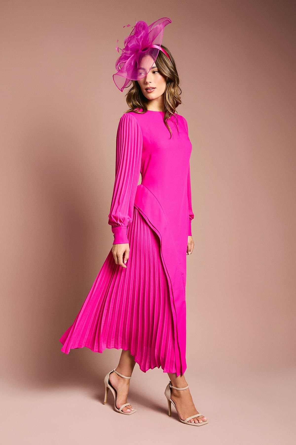 Coast Coast Women's Long Sleeve Pleated Crepe Midaxi Dress in Pink
