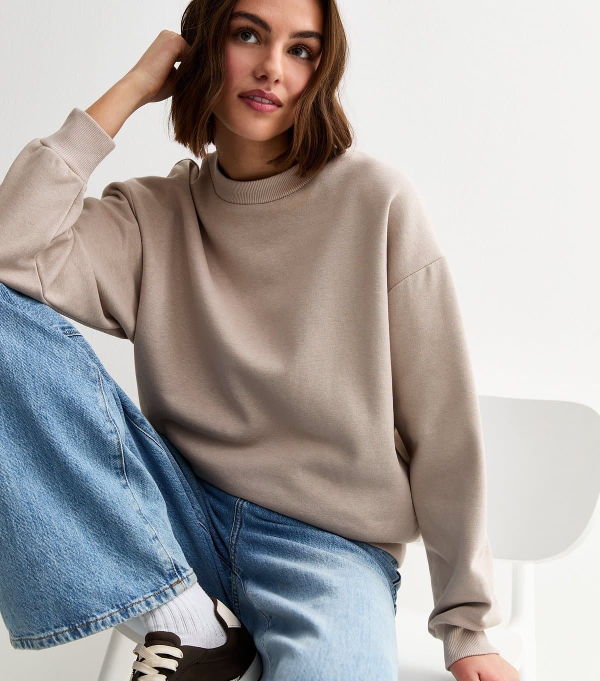 New Look Women's Mink Crew Neck Sweatshirt New Look