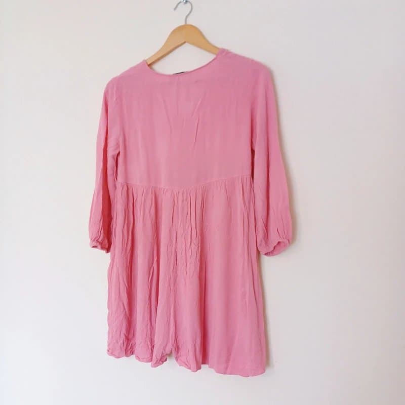Zara Zara women's pink crinkle loose fit playsuit size 8 XS