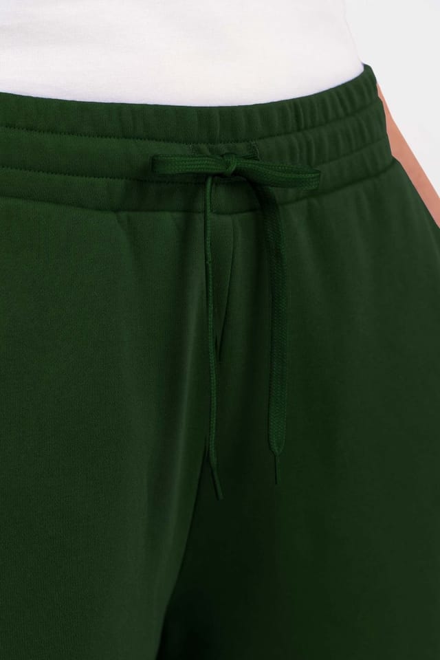 Kettlewell Kettlewell Women's Blake Jogger in Bottle Green - 2