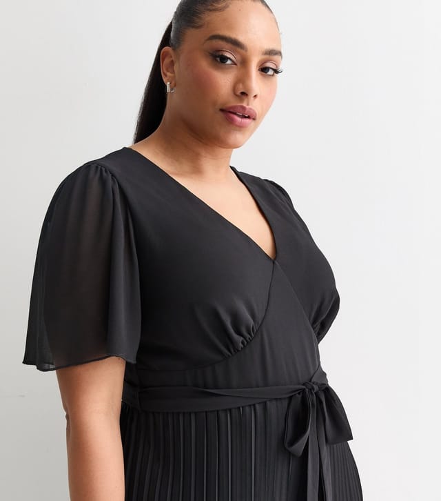 New Look Women's Plus Size Black Pleated Wide Leg Jumpsuit Curves New Look - 2