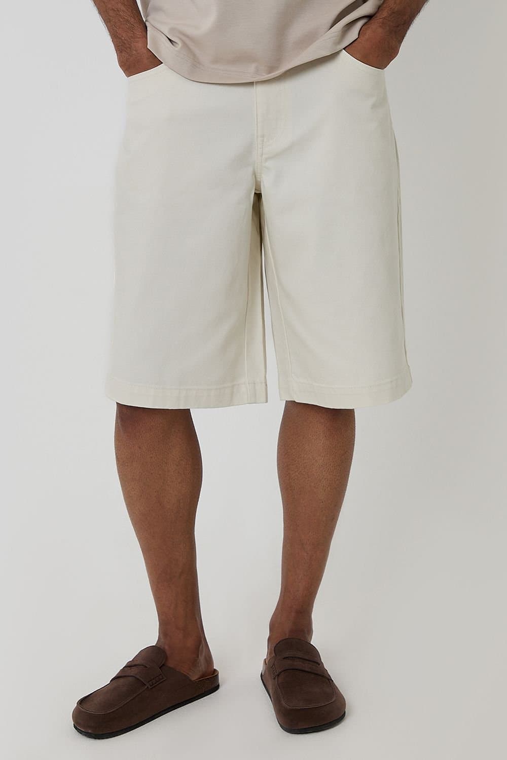Threadbare Threadbare Men's Baggy Fit Denim Shorts in Natural