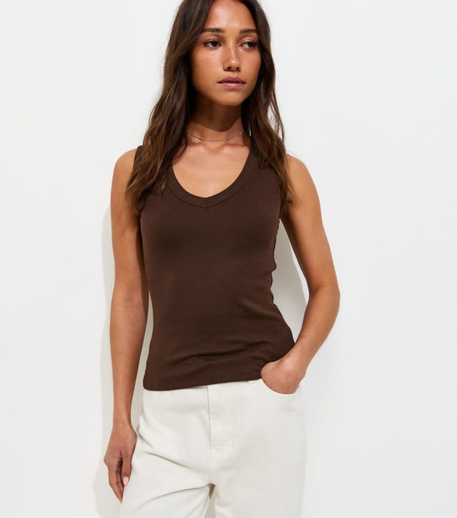 New Look Women's Dark Brown Jersey V-Neck Vest New Look - 2