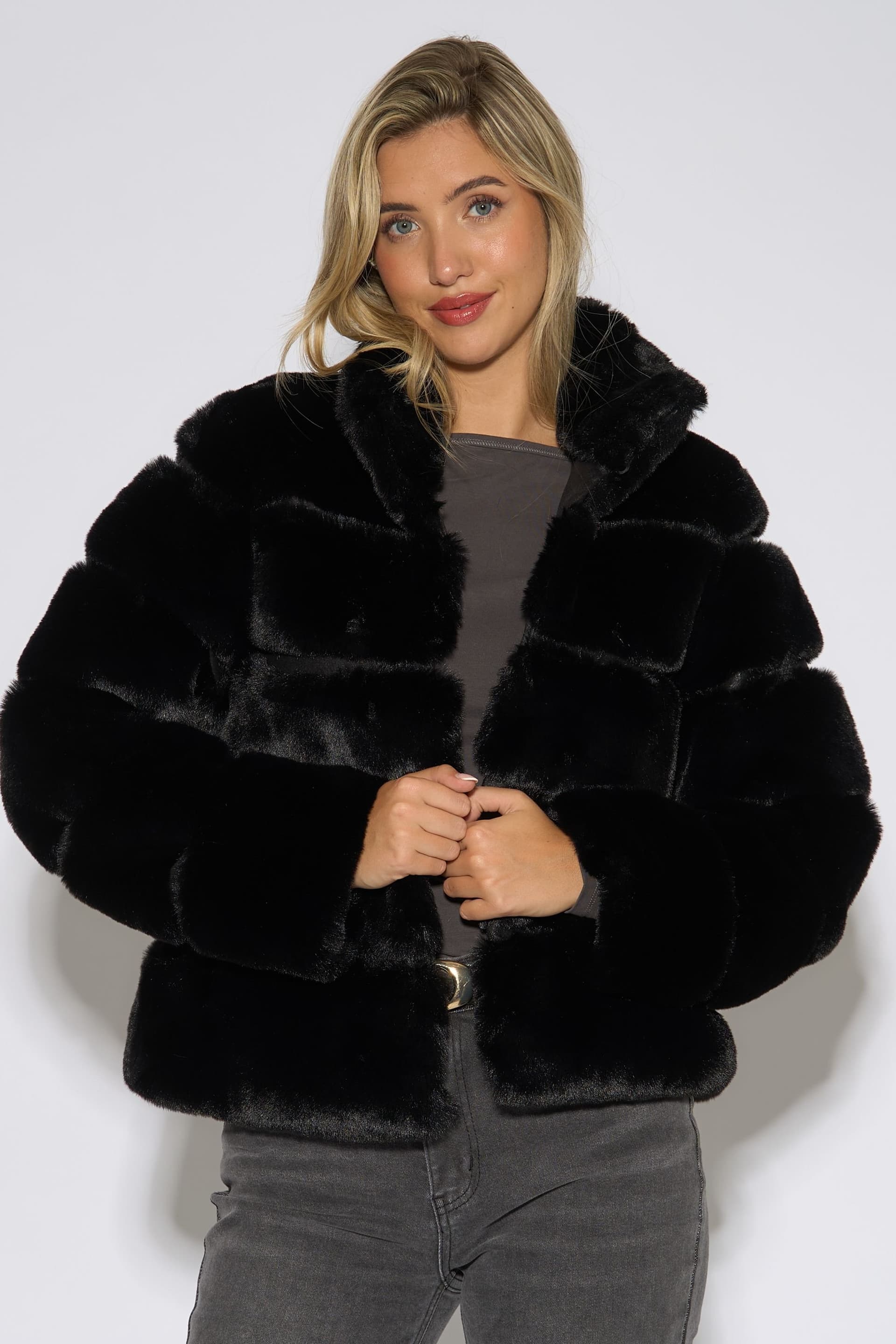 Gini London Gini London Women's Black Panelled Funnel Neck Faux Fur Jacket