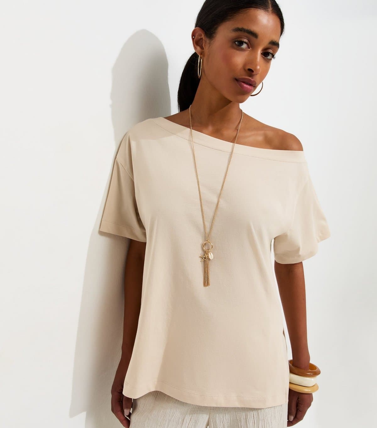 New Look Women's Stone Cotton Off The Shoulder T-Shirt New Look