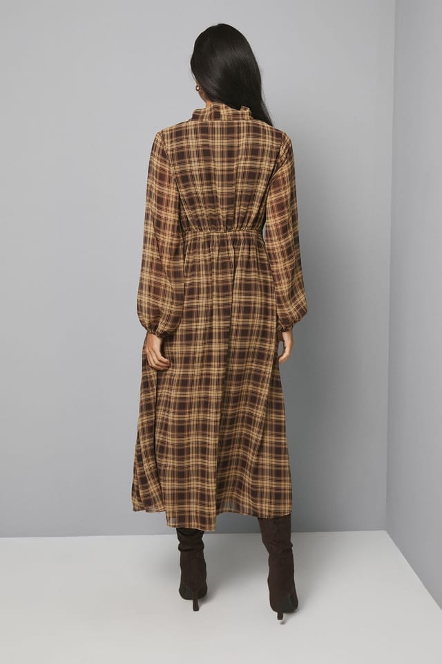 Wallis Wallis Women's Check Tie Neck Midaxi Dress in Chocolate - 3