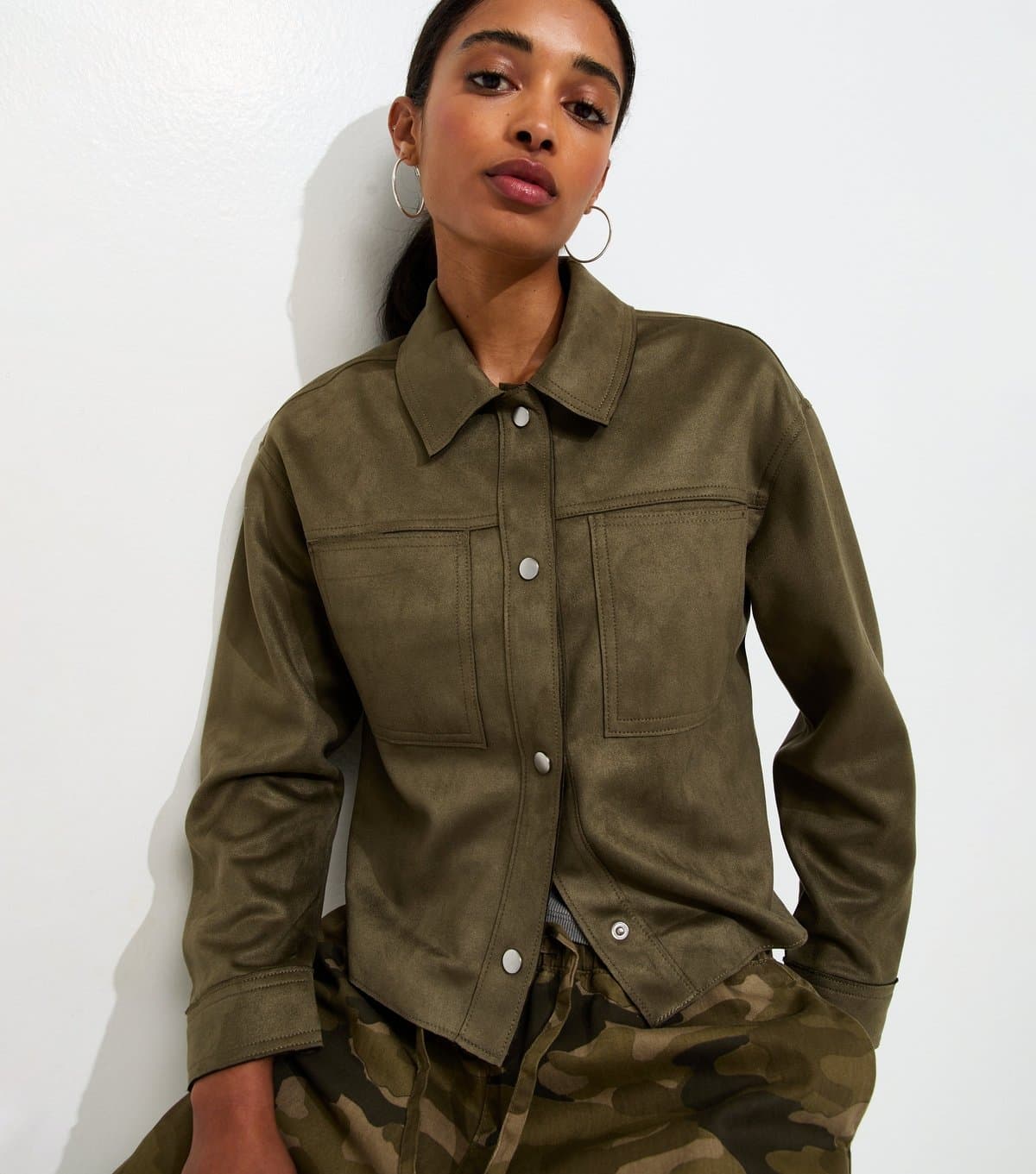 New Look Women's Light Khaki Faux Suede Boxy Shacket New Look