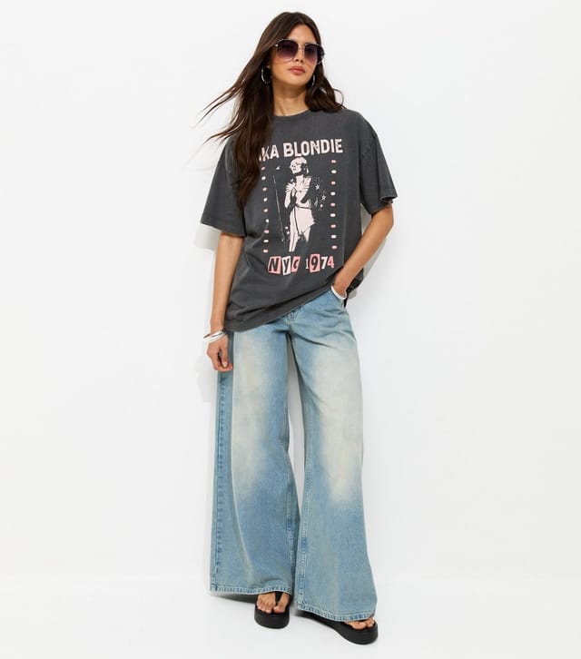 New Look Women's Dark Grey Cotton Blondie Oversized T-Shirt New Look - 2