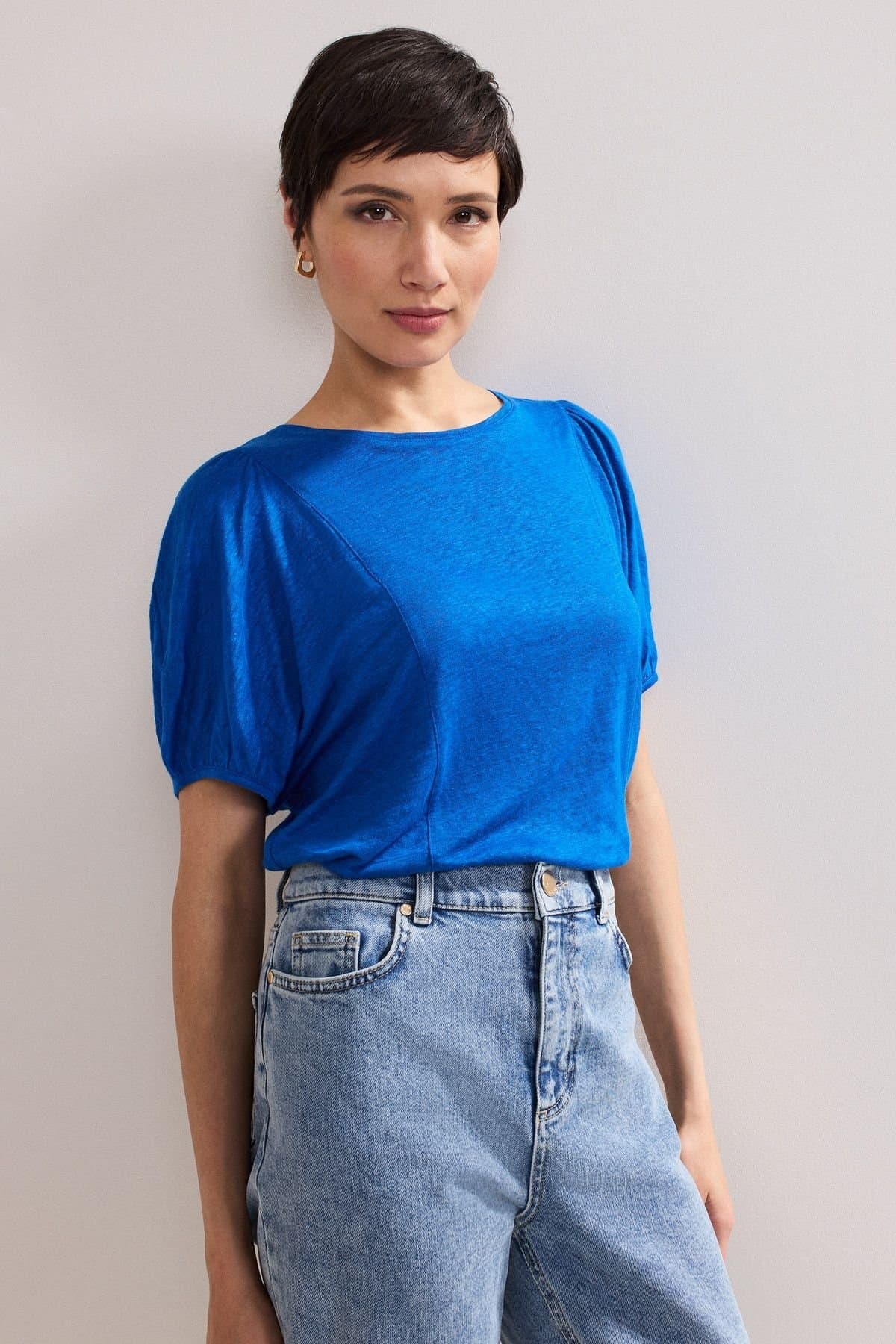 Phase Eight Phase Eight Women's Arabel Linen T-Shirt in Cobalt
