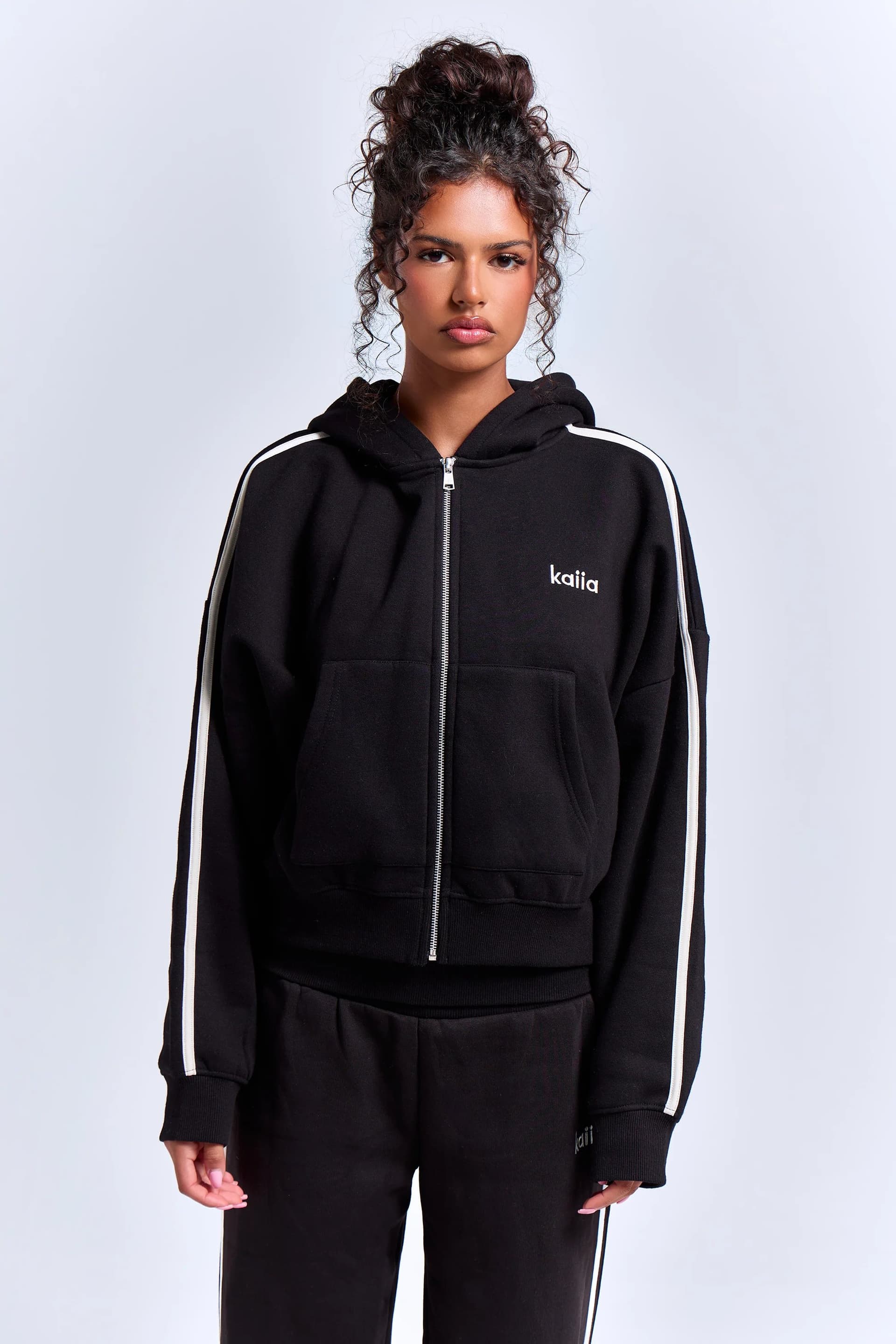 Kaiia Kaiia Sport Side Stripe Oversized Zip Through Hoodie Black & White