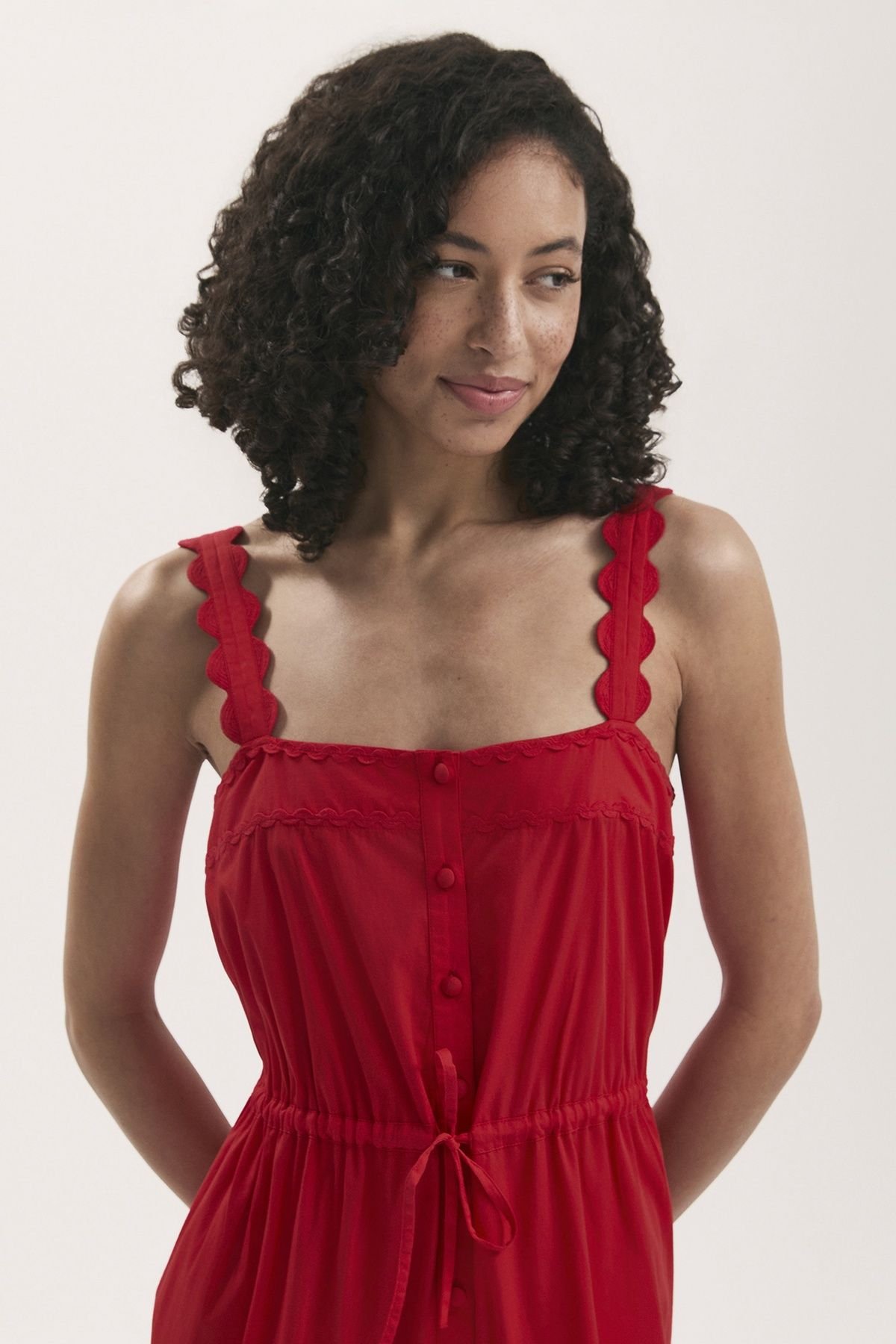 Finery London Finery London Women's Hallie Cotton Ric Rac Detail Midi Dress in Red - 4