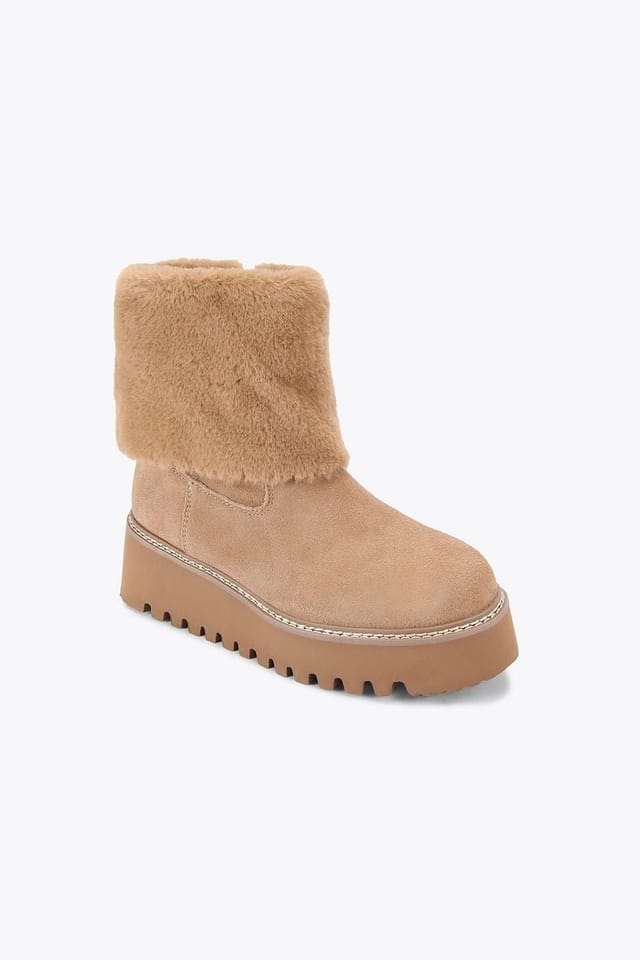 KG Kurt Geiger KG Kurt Geiger Women's 'Toon' Boots in Camel - 2