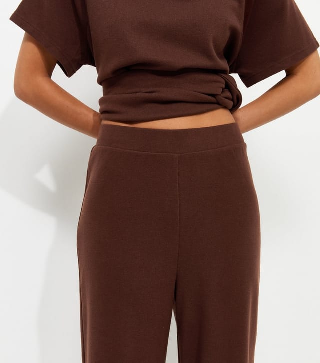 New Look Women's Brown Soft Touch Wide Leg Trousers New Look - 2