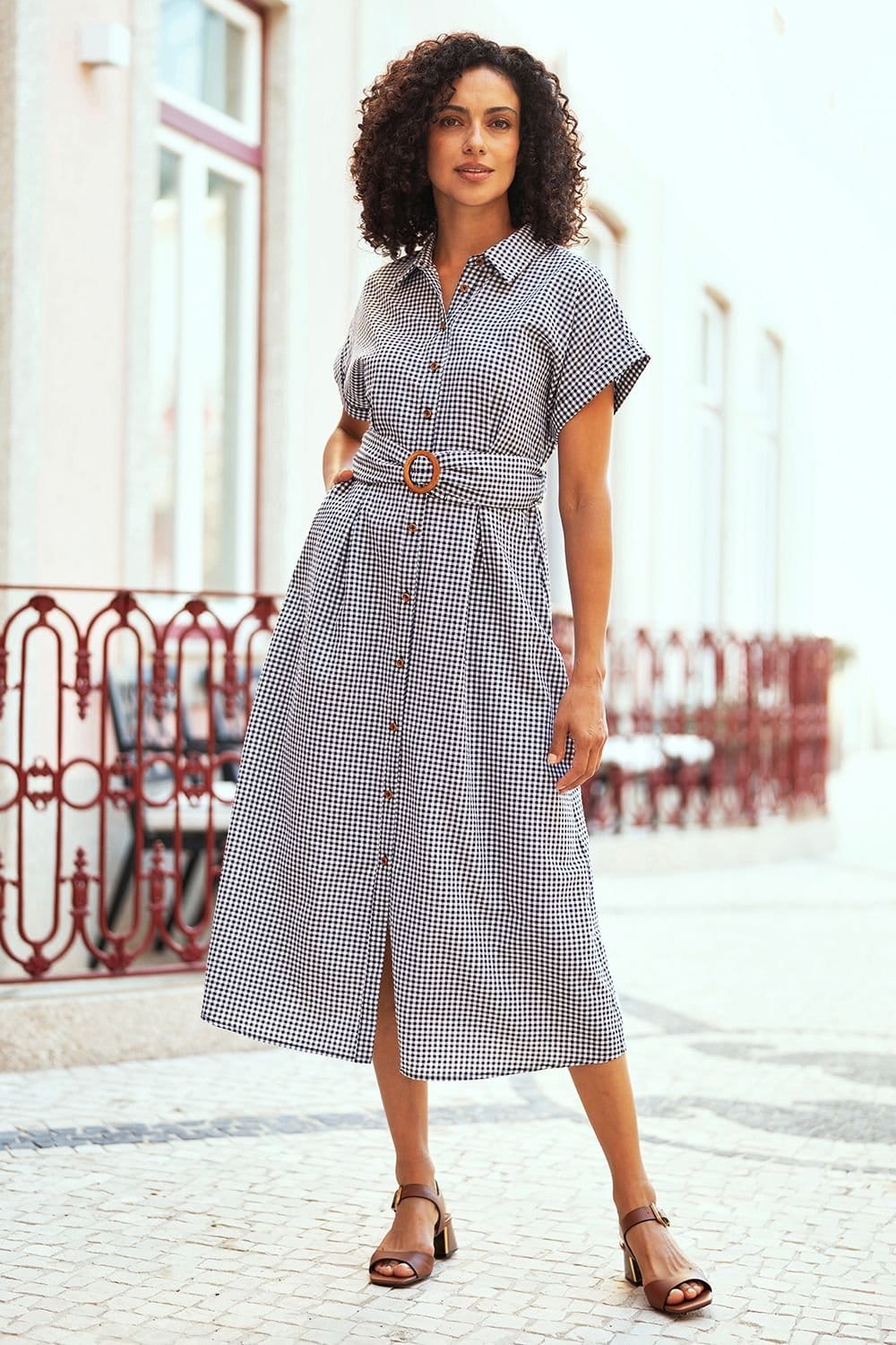 Yumi Yumi Women's Black & White Gingham Relaxed Shirt Dress With Matching Belt - 4