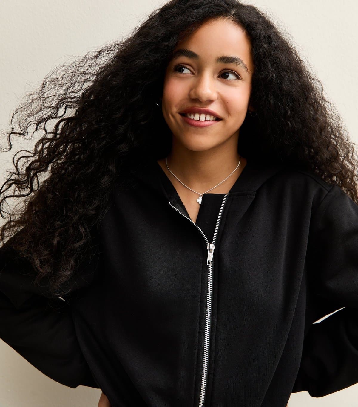 New Look Girls' Black Zip Through Hoodie New Look