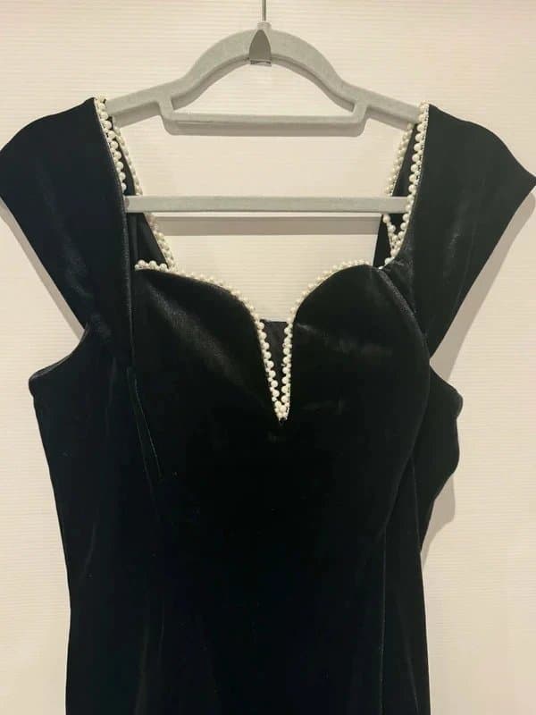 ASOS Asos Luxe Velvet Off Shoulder Maxi Dress with Corsages In Black Size 16 New