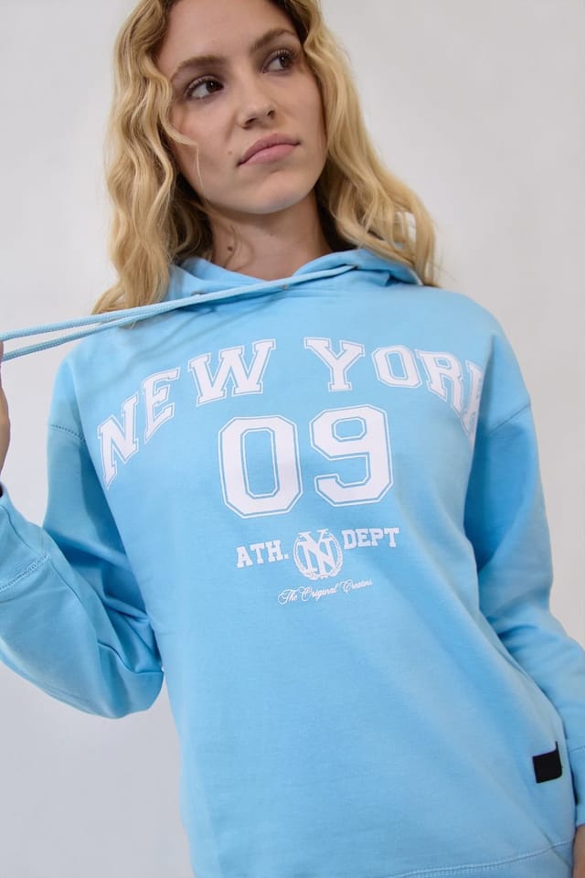 LONDON ATTITUDE LONDON ATTITUDE Women's Sky Blue “New York 09" Hoodie in Light Blue - 3