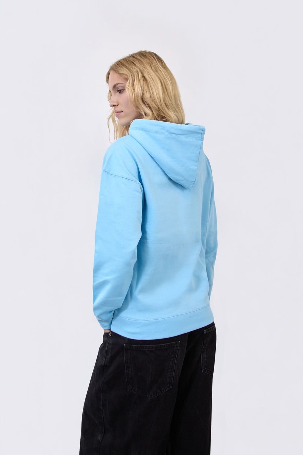 LONDON ATTITUDE LONDON ATTITUDE Women's Sky Blue “New York 09" Hoodie in Light Blue - 4
