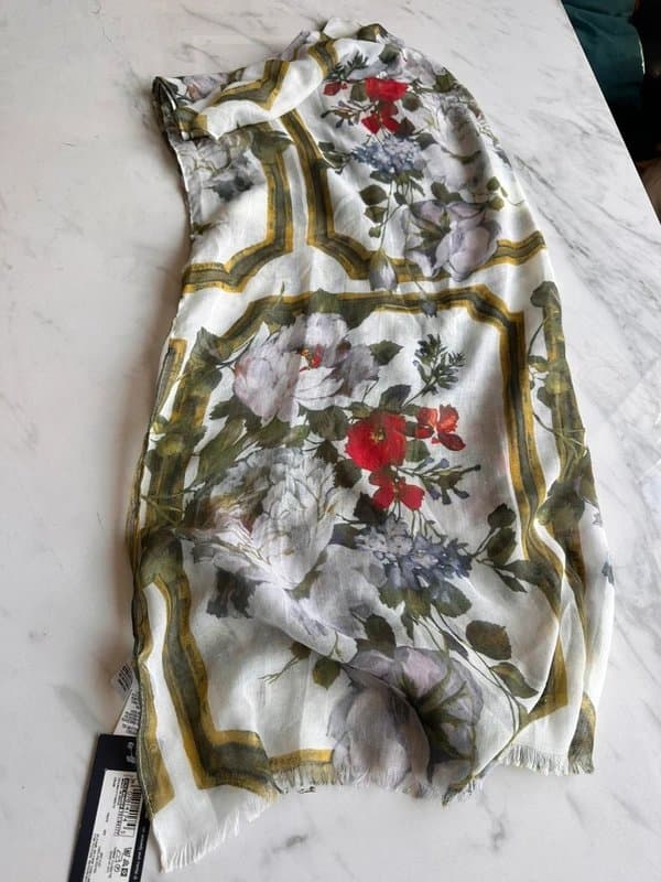 Marks & Spencer NWT M&S Floral Print Scarf / Cream Multi Lightweight Wrap