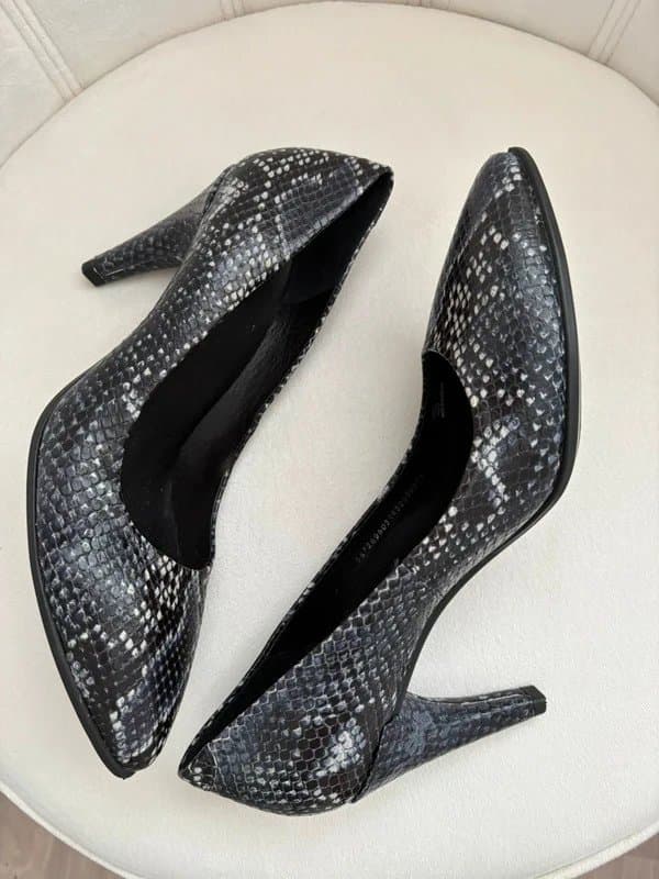 ECCO ECCO Black Grey Snake Print Leather Pointed Toe Heels Pumps EU 38