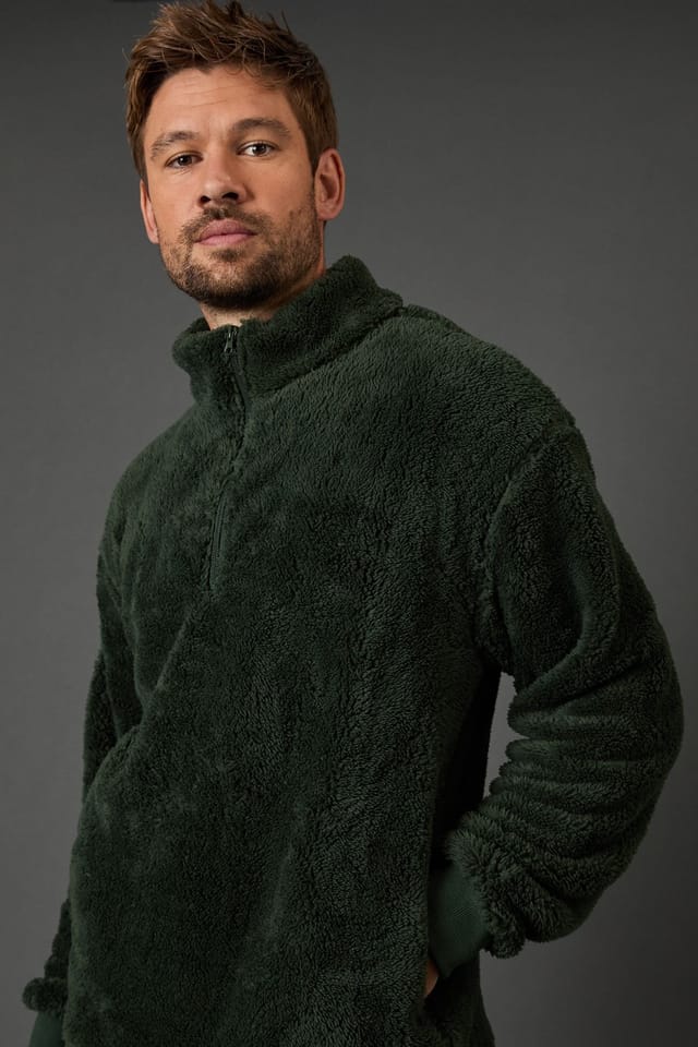 Maine Maine Men's Green Sherpa Half Zip Top - 2