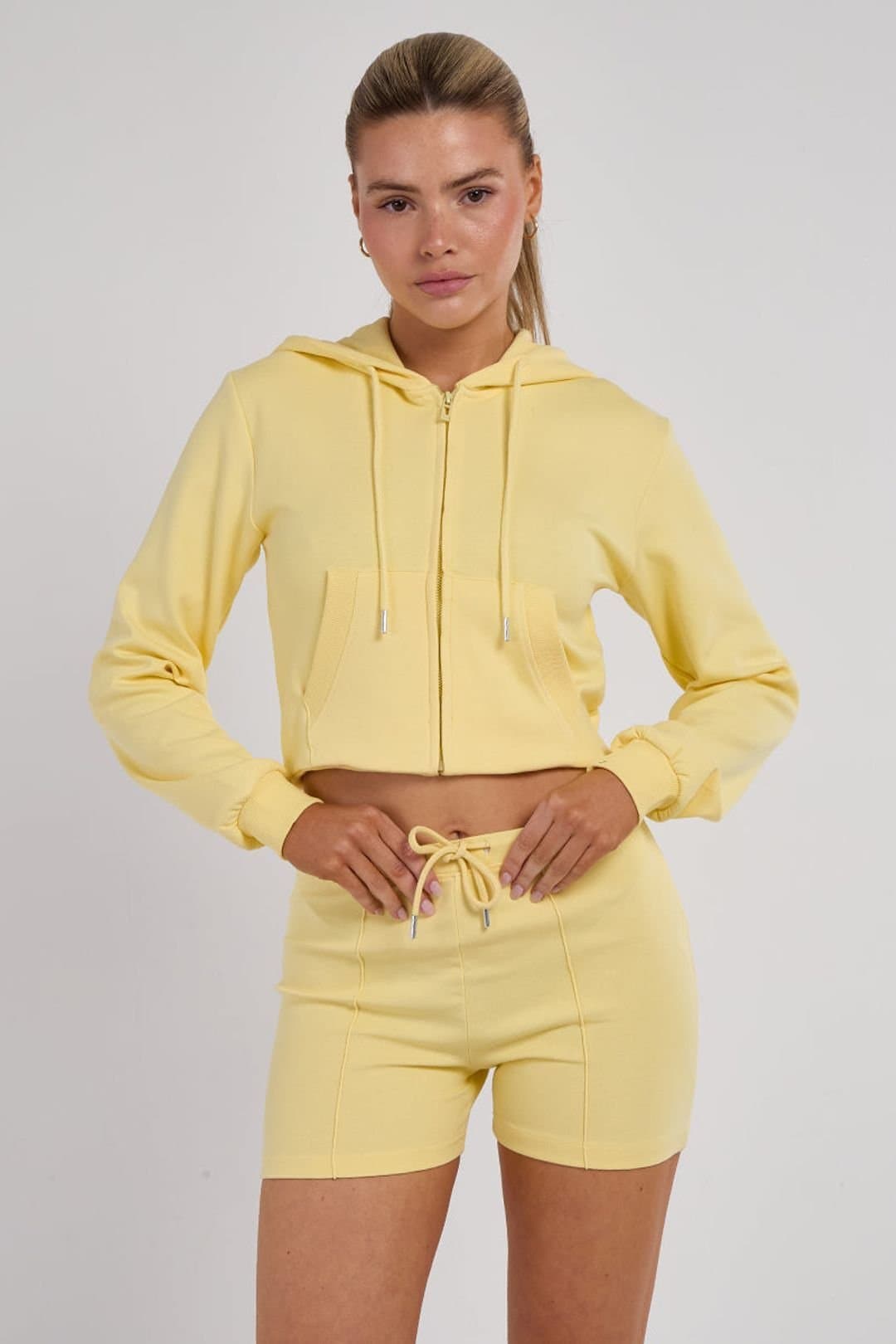 STYLEWISE STYLEWISE Women's Zipped Hooded Crop Top & Seam Detail Shorts Fleece Co-ord in Yellow