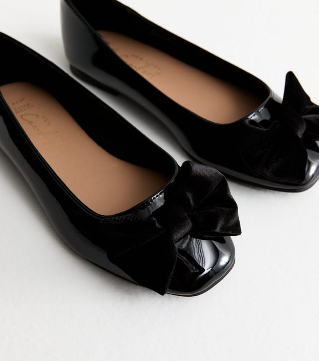 New Look Women's Extra Wide Fit Black Bow Front Faux Patent Ballerina Flats Vegan New Look - 3
