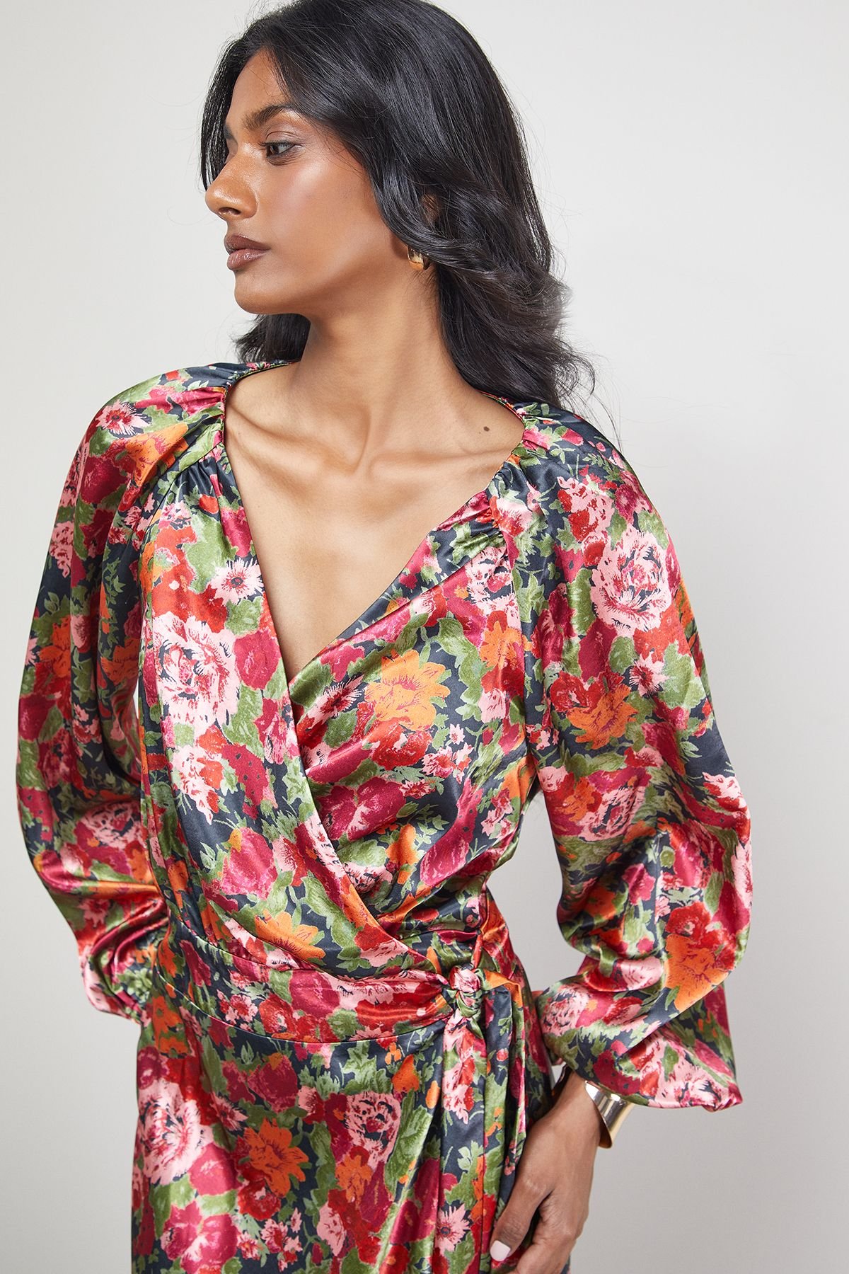 Warehouse Warehouse Women's Satin Tie Waist Wrap Ruffle Tier Maxi Dress in Floral - 4