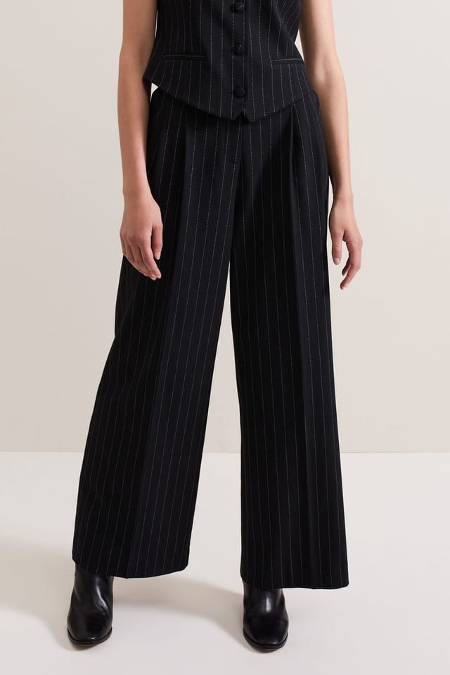 Phase Eight Phase Eight Women's Pia Pinstripe Wide Leg Trouser in Dark Navy - 3