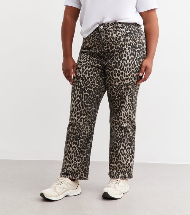 New Look Women's Plus Size Brown Leopard Print Straight Leg Jeans Curves New Look - 3