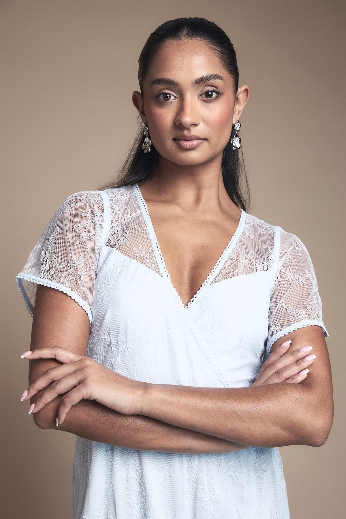 Oasis Oasis Women's Delicate Lace Trim Insert Tiered Maxi Bridesmaid Dress in Light Blue - 4