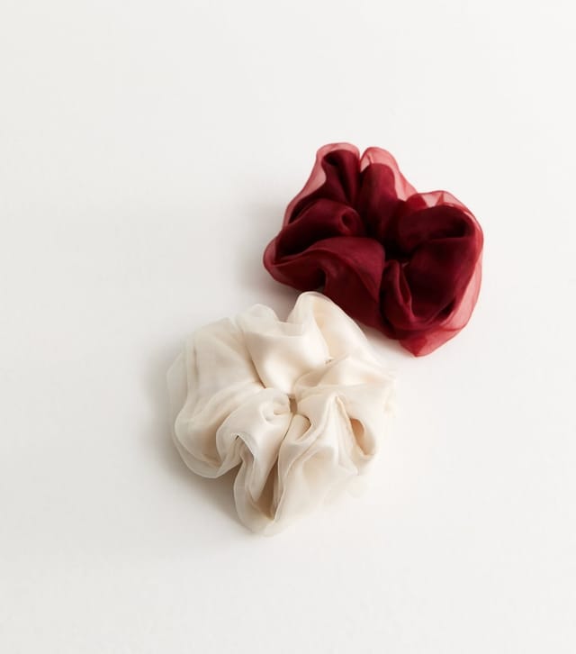 New Look Pack of 2 Dark Burgundy Organza Hair Scrunchies New Look - 3