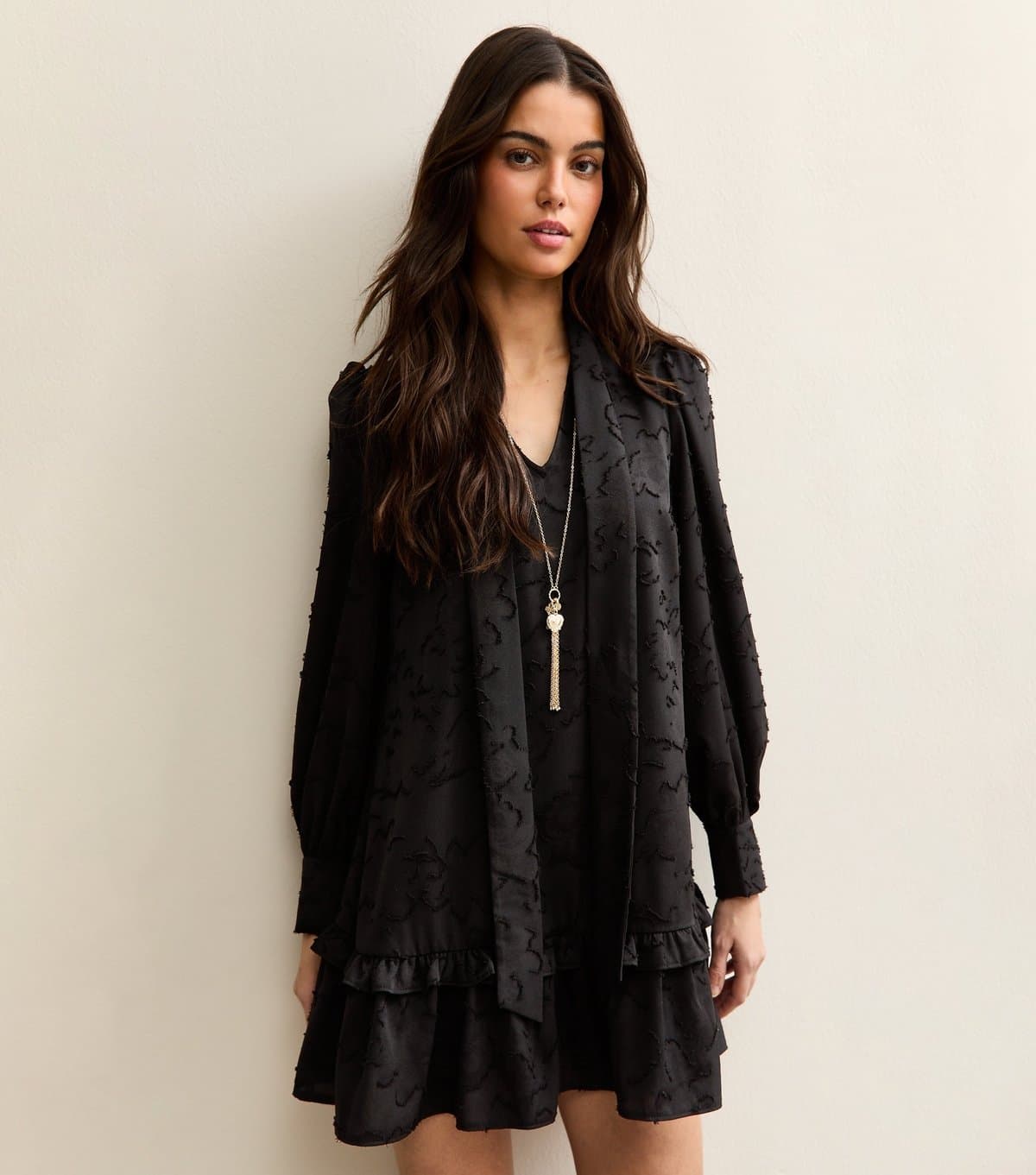 New Look Women's Black Floral Burnout Pussybow Mini Dress New Look