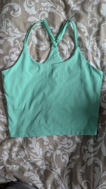 ASOS ASOS yoga cami crop top with inner bra (2)