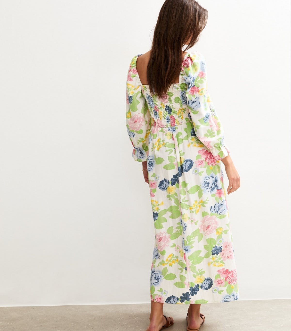 New Look Women's Cream Floral Print Shirred Midi Dress New Look - 4