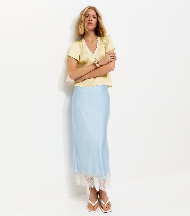 New Look Women's Light Blue Deep Lace Trim Midi Skirt New Look - 3