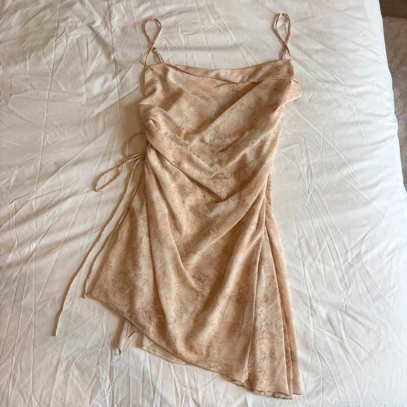 Bershka 90s beige chiffon floral side ruched strappy mini dress asymmetrical s #00s