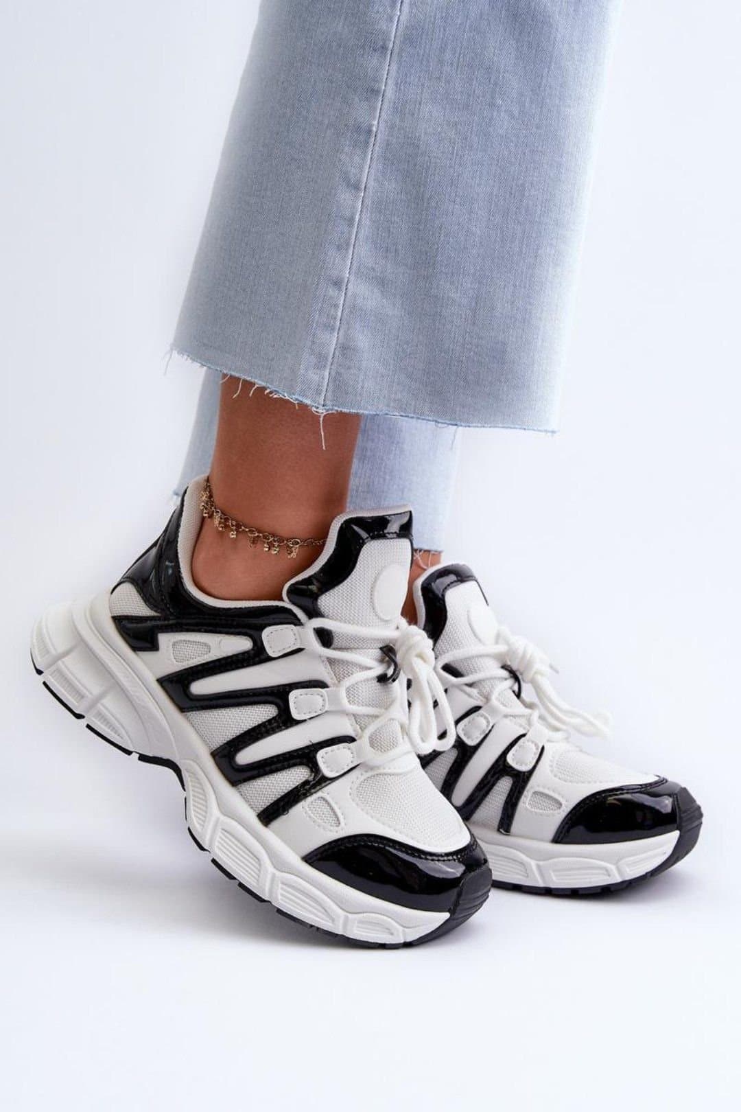 Love Lace Love Lace Women's Sport Shoes Thick Sole Comfort Sneakers With Removable Insole in White