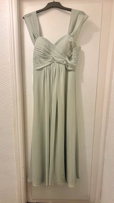 Tiffanys Tiffany’s Mint Green Chiffon Maxi Dress – UK 16–18