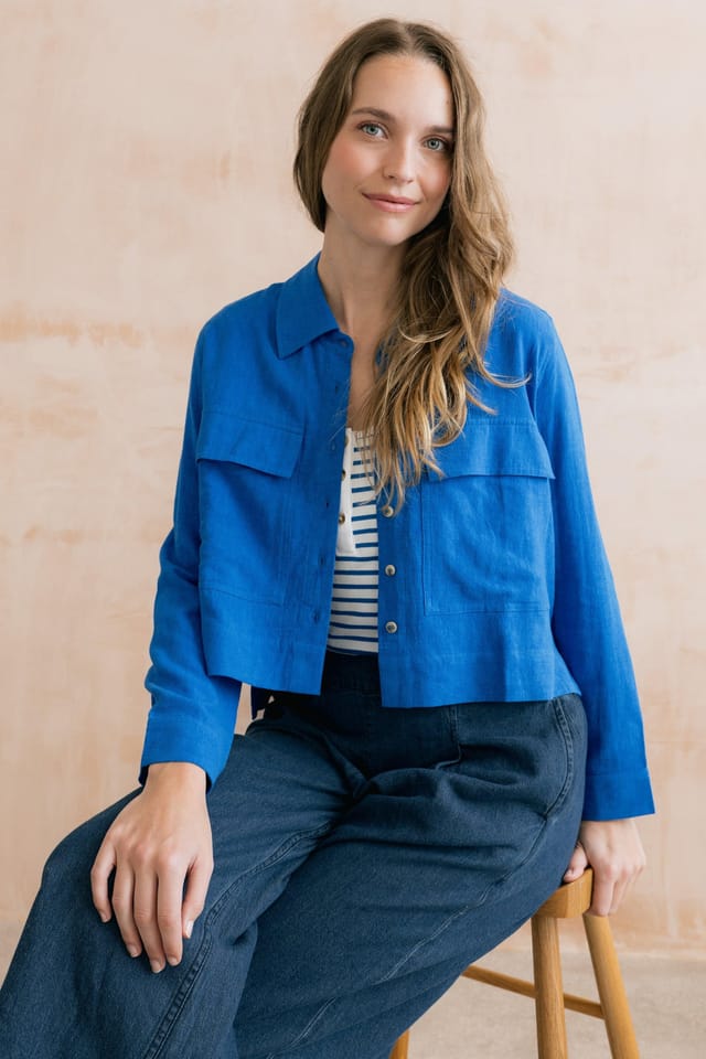 Lily & Me Lily & Me Women's Grasslands Linen Blend Jacket in Cobalt - 2